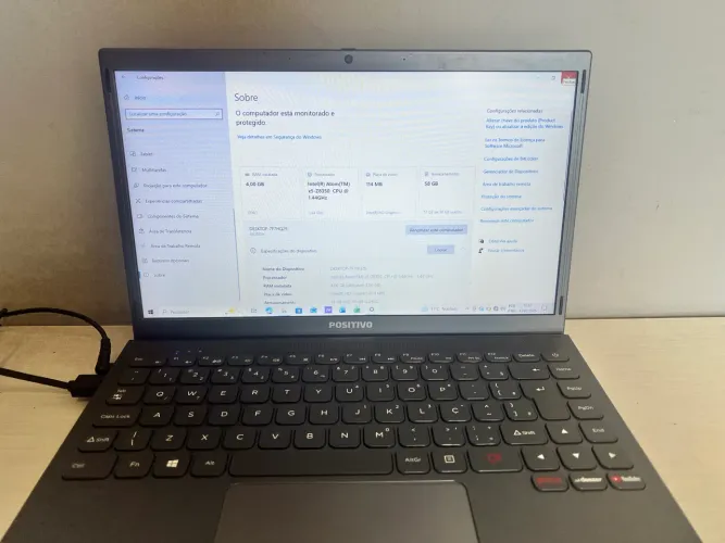 Vendo notebook positivo em excelente estado