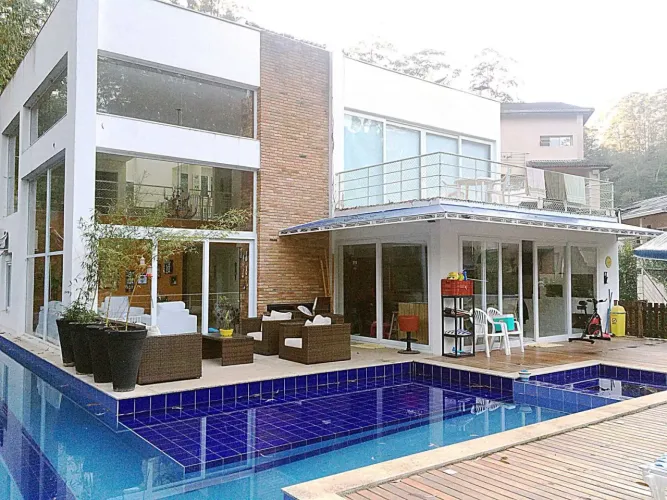 Capital Ville ( Capitalville ) Casa de condomínio para venda possui 580 m2 com 4 suites, r