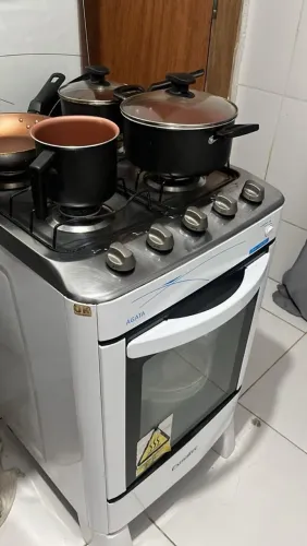 Fogão pegando tudoo!