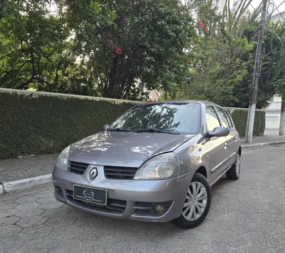 Renault Clio Authentique Hi-flex 1.0 16V 5P 2008