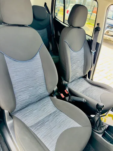 Fiat Uno Attractive 1.0 Flex 6V 5P 2017