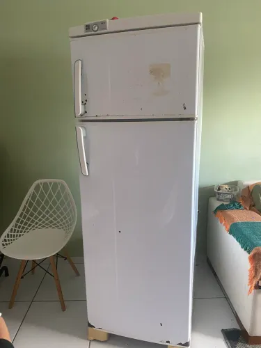 Geladeira Eletrolux 380 L