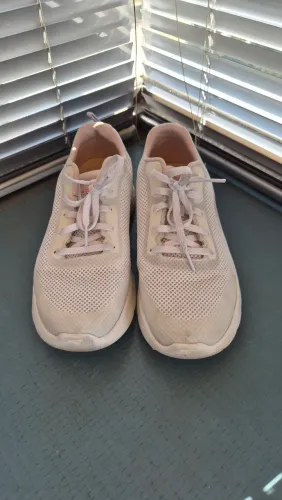 TÊNIS SKECHERS BRANCO