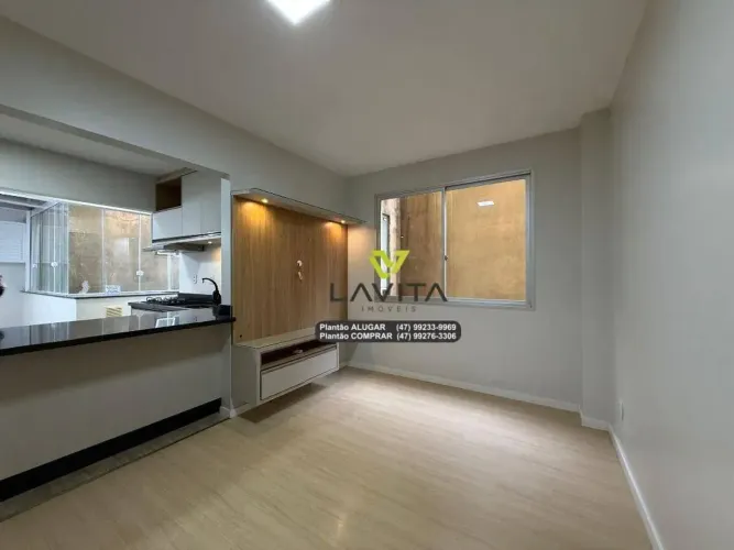 Apartamento 02 Quartos, para ALUGUEL No Centro, no Edifício Edelweiss no Bairro Centro - B