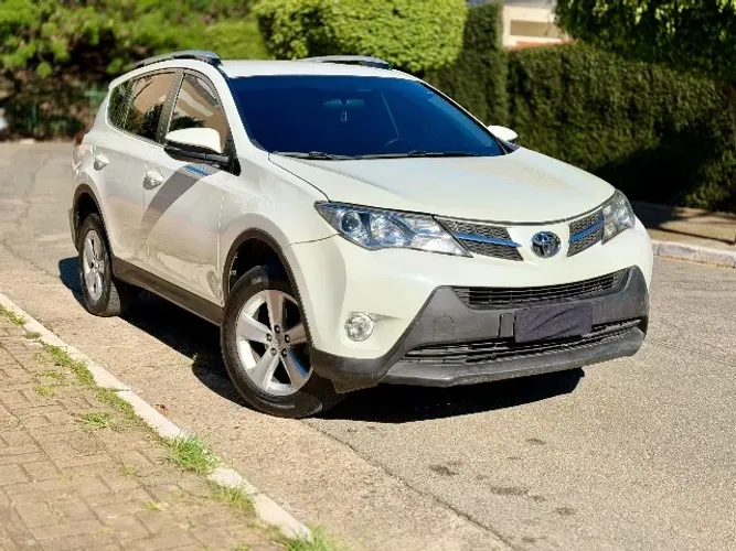 Toyota RAV4 2.0 4X2 16V Aut. 2013