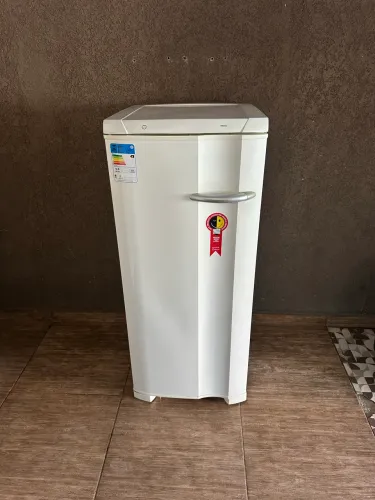 Ótimo freezer