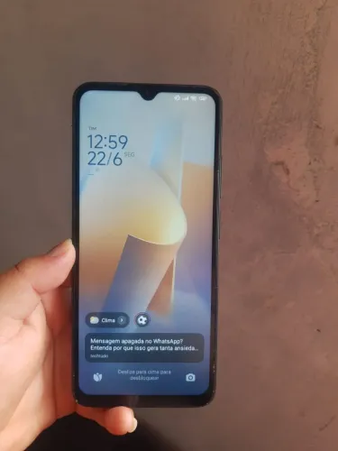 Vendo Ou Troco Redmi 12C 128g Semi Novo TD Bom Pegando Tudo Ok Bem conservado Vende Logo 