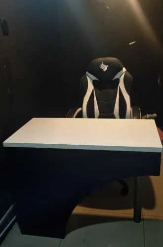 Conjunto Mesa de Escritório + Cadeira Gamer