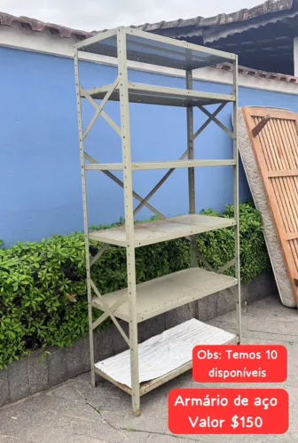 Prateleira de ferro 