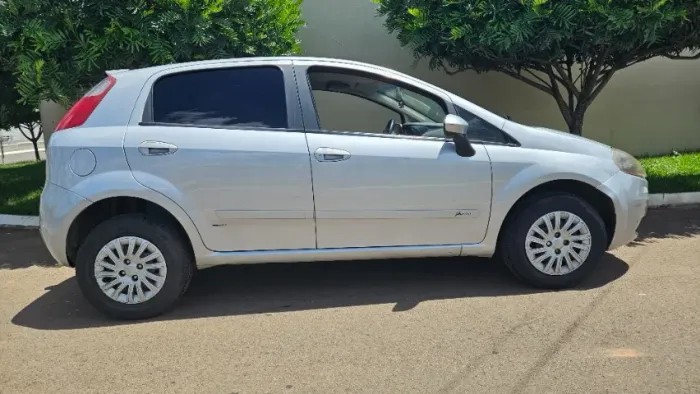 Fiat Punto ELX 1.4 Fire Flex 8V 5P 2008
