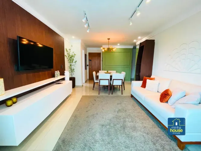 Apartamento impecável no Tirol esperando por você!