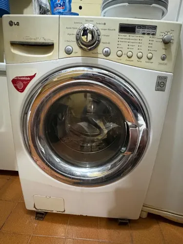 Lava e seca LG 11 kg / 7 kg : WD-12596RWA