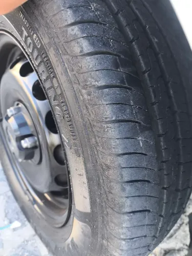 Rodas aro 14 pneus novos pra vender ligeiro 