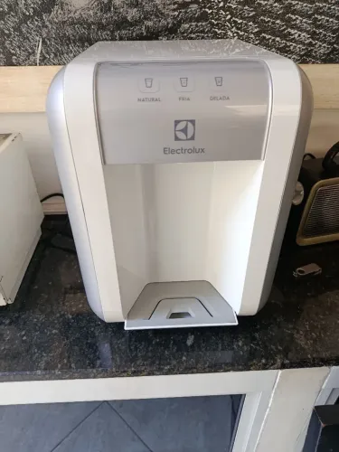 Purificador água gelada bivolt Electrolux