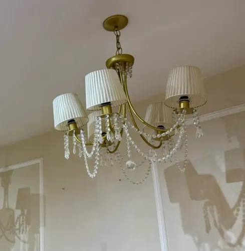 Lustre