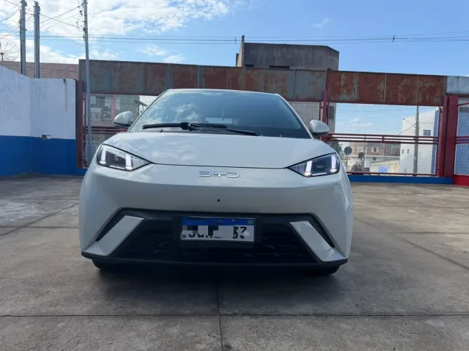 BYD Dolphin Mini (Elétrico) 2025
