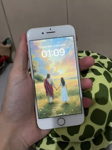 iPhone 8 64gb rose