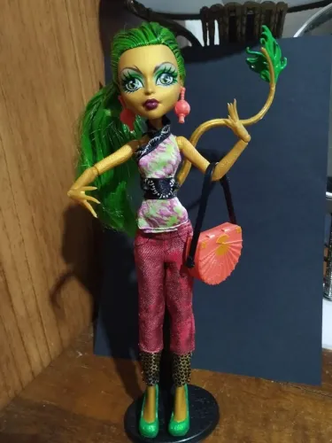Monsters high Jinafire New Scaremester (G1)