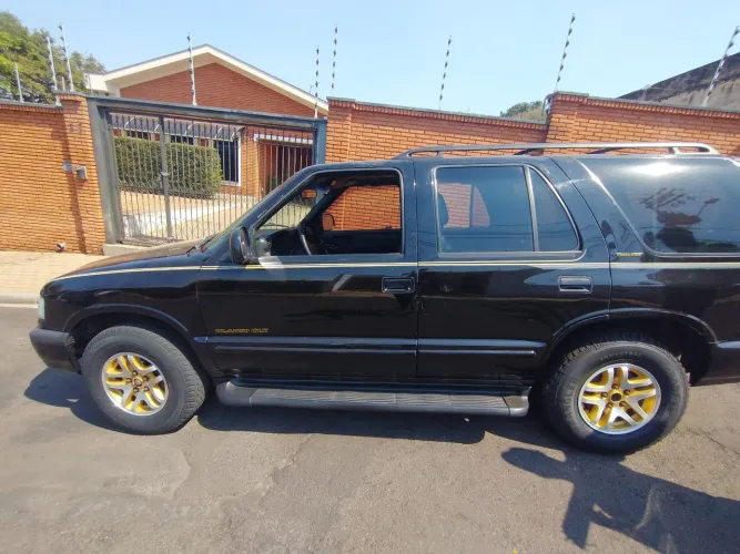 Chevrolet S10 Blazer Executive 4.3 V6 1999