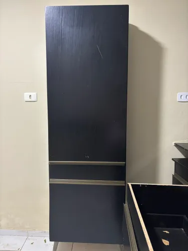 Paneleiro Preto