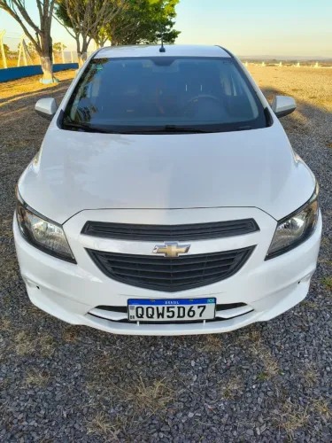 Chevrolet Onix JOY Hatch 1.0 8V Flex Mec. 4P 2019