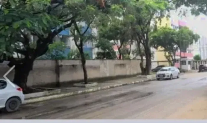 Alugo apartamento em Candeias