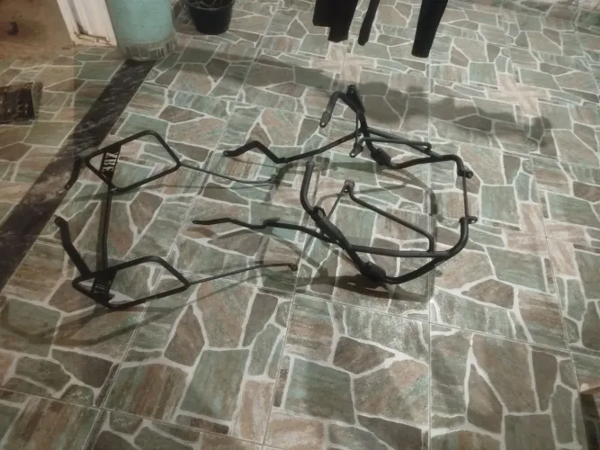 Grade pra XRE 300 da chapan