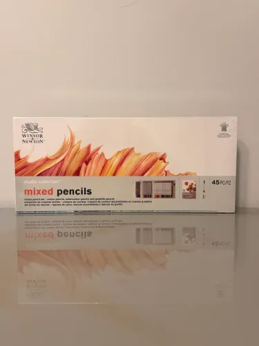 Lápis De Cor Misto Winsor & Newton Com 45 Peças (Lacrado)