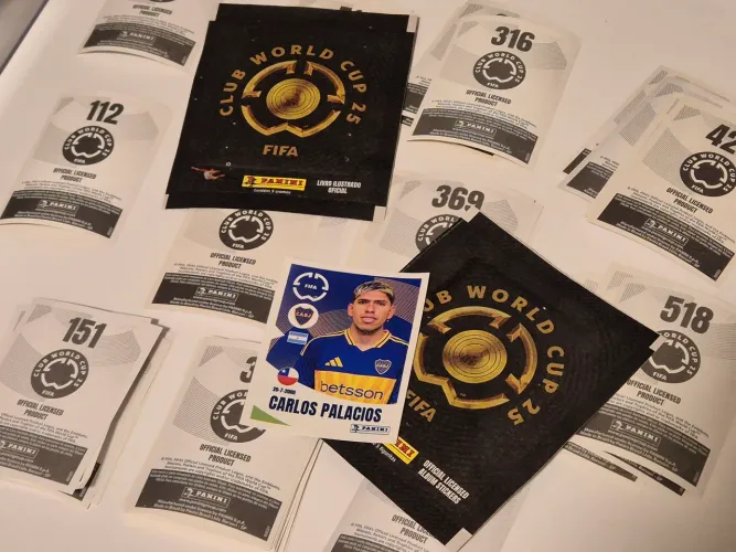 150 figurinhas da copa do mundo de clubes Fifa 2025