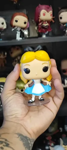 Funko Pop princesas Disney - Alice #1059 - COM CAIXA