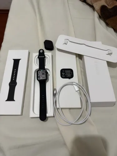 Apple Watch Series 12 42mm Preto (GPS) - Apenas 1 Dia de Uso (Garantia Apple)