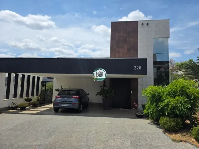 Casa à venda no Condomínio Gran Park - Vespasiano/MG