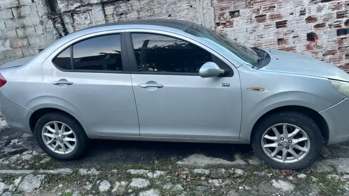 JAC J3 Turin Sedan 1.4 16V 4P Mec. 2012