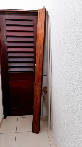 Forra de Porta em Maçaranduba 