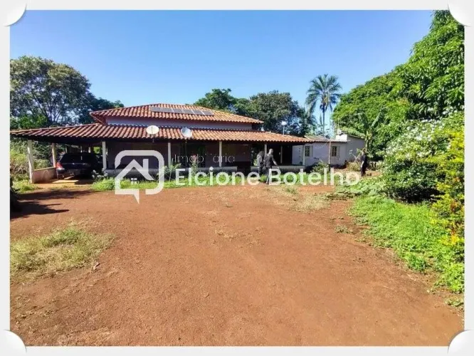 Chácara à venda, 3 quartos, 3 vagas, AREA RURAL DE UBERLANDIA - Uberlândia/MG