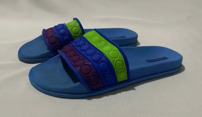 chinelo slide sandália pop it - original