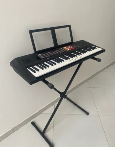 Teclado Yamaha PSR F-51