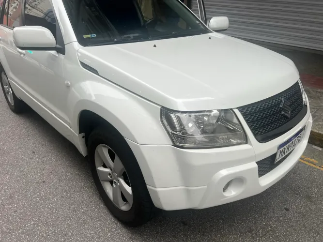 Suzuki Grand Vitara 2.0 16V 4x2/4x4 5P Aut. 2011