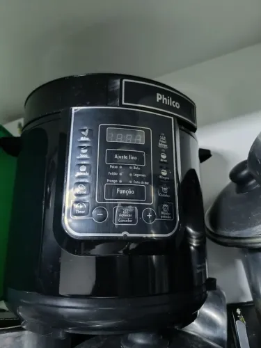 Vendo panela de pressão elétrica