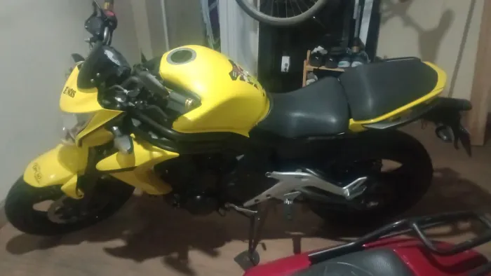 Vendo Kawasaki er6n 2013