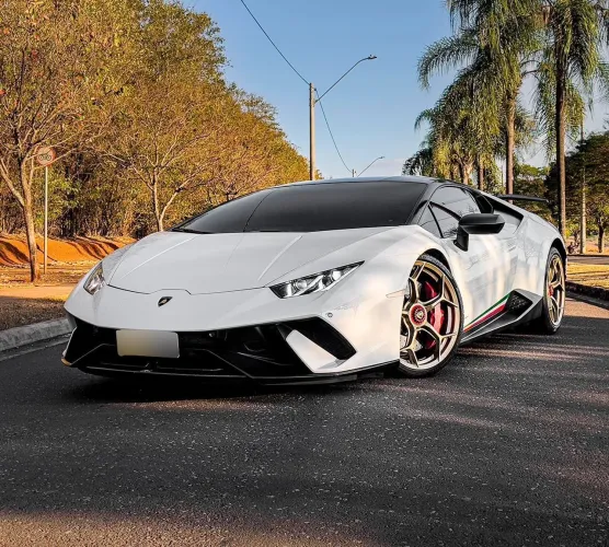 Lamborghini Huracan Coupe Performante LP 640-4 2019