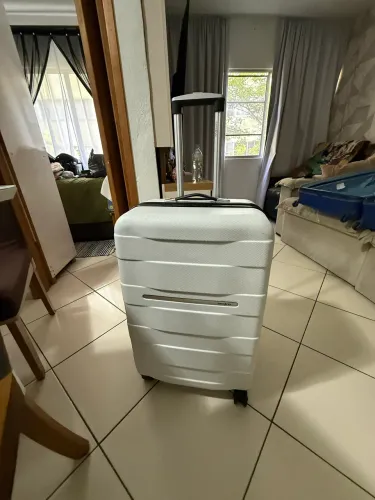 Vendo mala Sansonite branca Estado de nova 23k