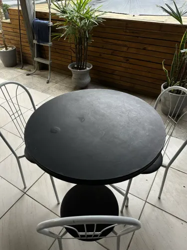 Balcão de cozinha com balcão de cooktop + mesa simples 3 lugares