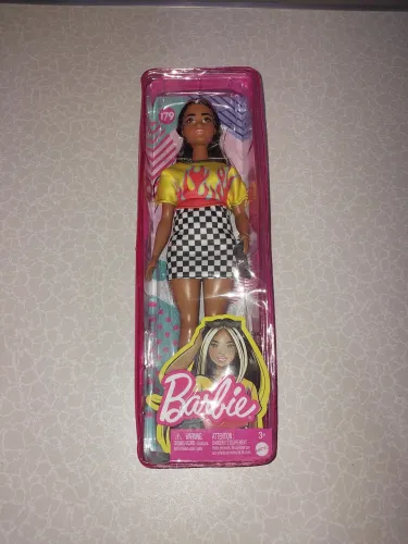 Boneca Barbie Fashionista 179 Na caixa