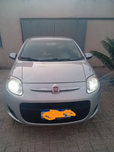 Fiat Palio Essence 1.6 Flex 16V 5P 2013