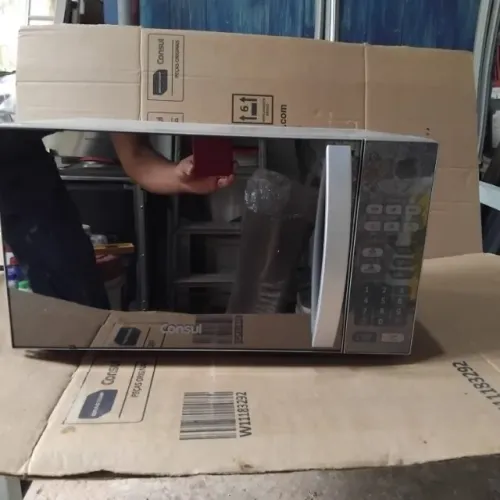 Micro ondas 20l Consul funcionando Espelhado
