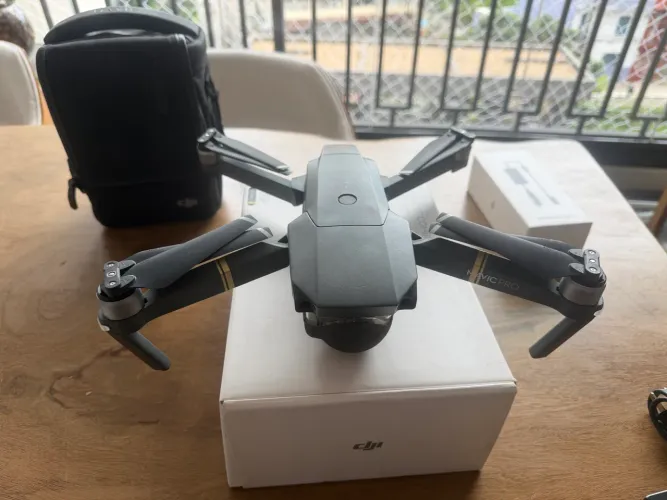 Drone DJI mavic pro ?relíquia?