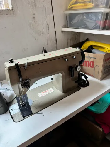 Máquinas de custura a venda