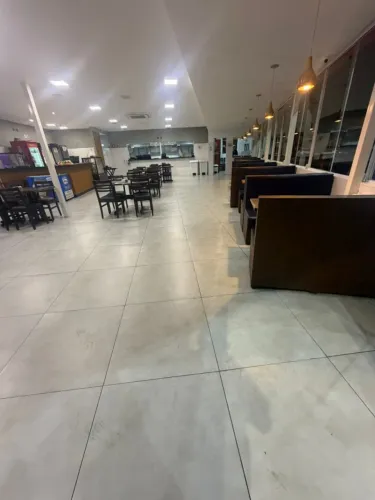 RESTAURANTE, LANCHONETE, PIZZARIA COMPLETA COM AR CONDICIONADO, TUDO O QUE VC PRECISA.
