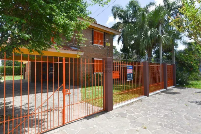 Casa 4 quartos para aluguel Pelotas